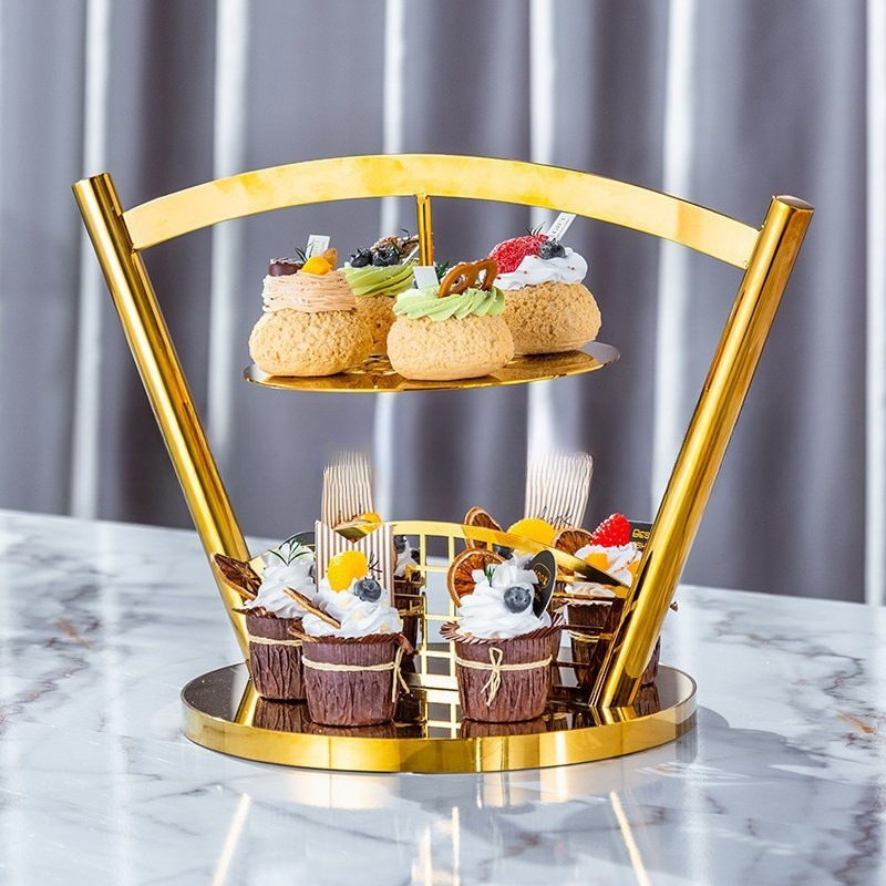 Coffee Tea Break - Drie-laags fruitplateau voor afternoon tea, taart,