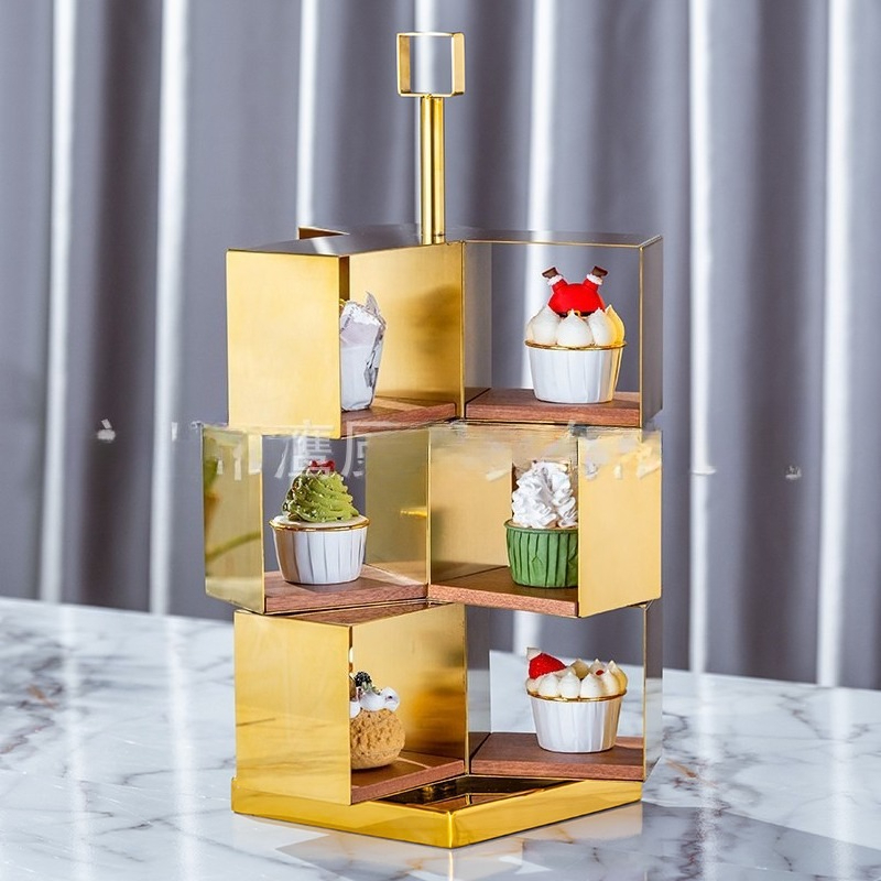 Drie-laags fruitplateau voor a - Coffee Tea Break recensie en prijs
