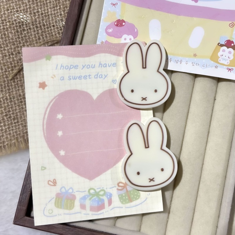 Schattige Miffy konijnen haarc - Coffee Tea Shop recensie en prijs