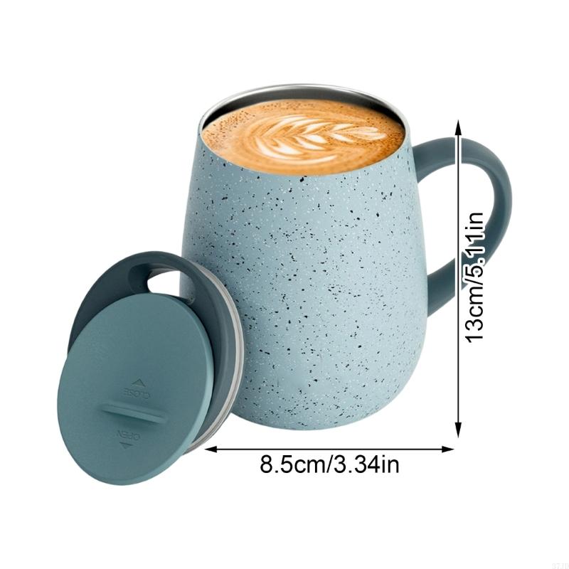 Geïsoleerde koffiekop met schu - Coffee Tea Break recensie en prijs