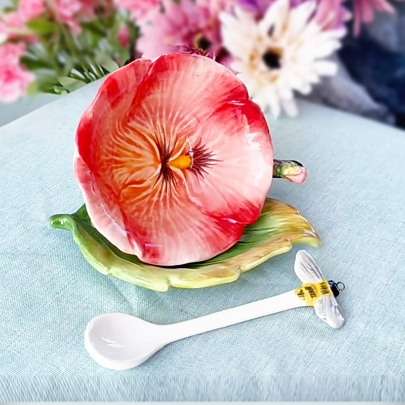 Keramische bloemenkoffiekop me - Coffee Tea Or recensie en prijs